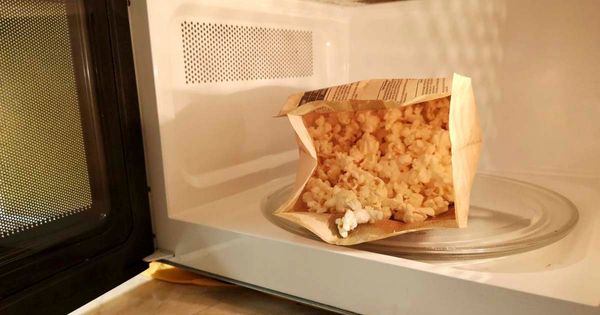 5 Reasons to Avoid Microwave Popcorn