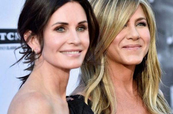 Celebrating Courteney Cox’s 60th Birthday: A Heartwarming Message from Jennifer Aniston